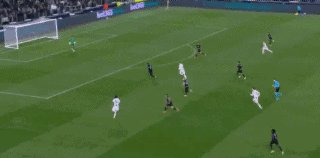 1762298571062026927.gif 弗拉霍维奇进球.gif