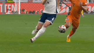 1720638644353037476.gif