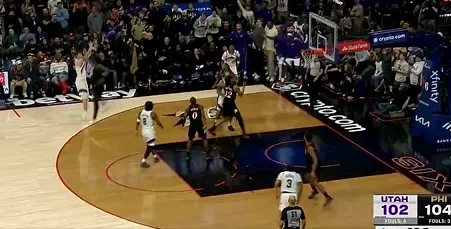 菲利波夫斯基关键三分未能命中，还剩2秒爵士落后76人2分